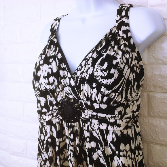 En Focus Studio Cocktail Dress 14 HiWaist Floral Beaded Medallion Straps Stretch - Picture 3 of 13